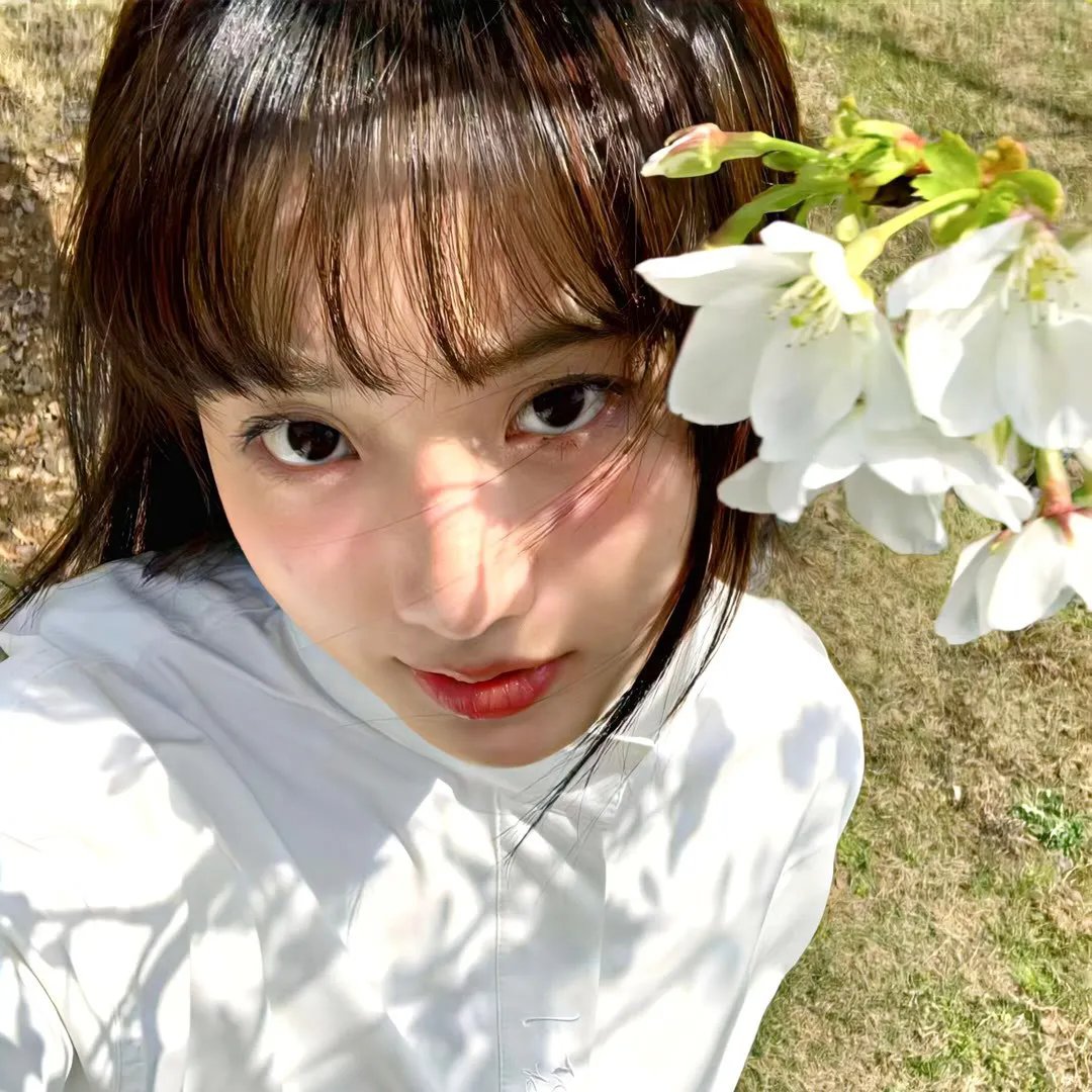 暗红